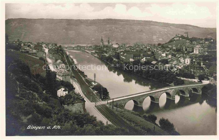 Bingen Rhein Rheinland-Pfalz Nahe Rhein Bruecke Weinberge Stadtansicht Kirche-Tu