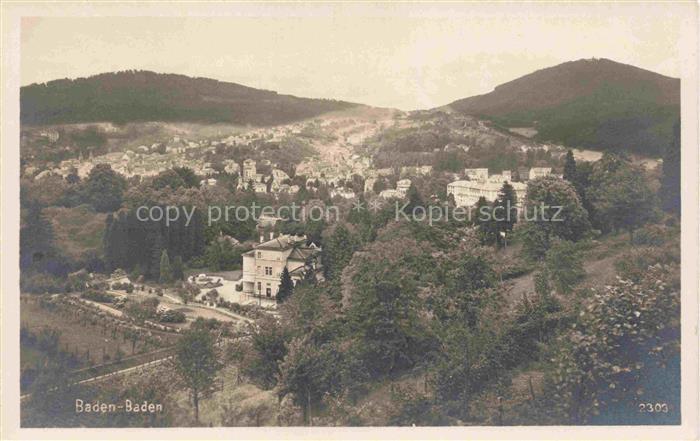 BADEN-BADEN BW Panorama Villen Kurort Tal Berglandschaft Schwarzwald Nadelwald
