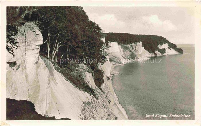 SAssNITZ Ostseebad Ruegen Kreidefelsen Ostsee Kreidekueste Wald Steilkueste Nati