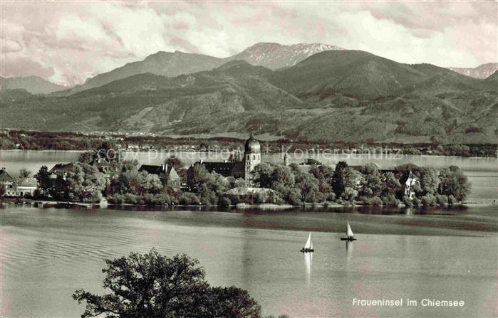 Fraueninsel Chiemsee Chiemsee Fraueninsel Kloster Hochfelln See Segelboote Bergp