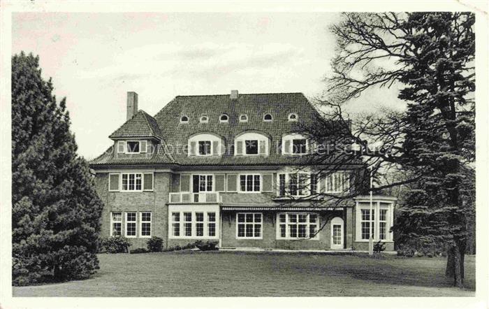 Nienstedten Altona HAMBURG Villa Herrenhaus Park Baeume Rasen Backsteinbau