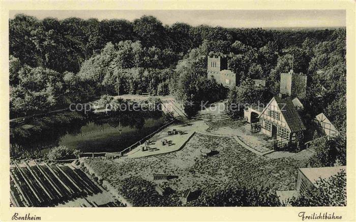 Bad Bentheim Freilichtbuehne Teich Schloss Turm Fachwerkhaus Baeume Park Amphith