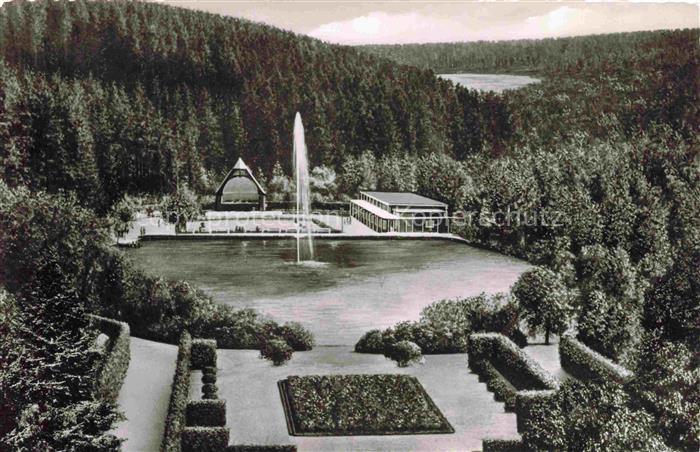 Braunlage Harz Niedersachsen Kurgarten Springbrunnen Teich Konzerthalle Pavillon