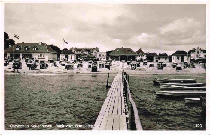 KELLENHUSEN Ostseebad Schleswig-Holstein Bootssteg Ostsee Strand Strandkoerbe Bo