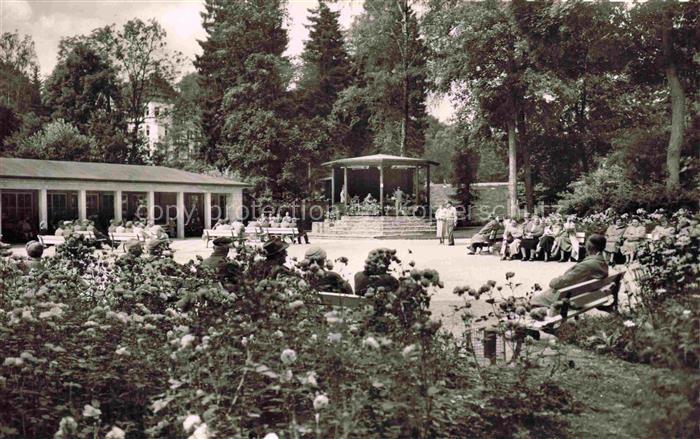 Bad Sachsa Osterode Harz Niedersachsen Kurkonzert Musikpavillon Kurpark Rosen So
