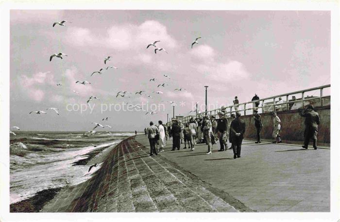 NORDERNEY Nordseebad Niedersachsen Strandpromenade Nordsee Moewen Wellen Tourist