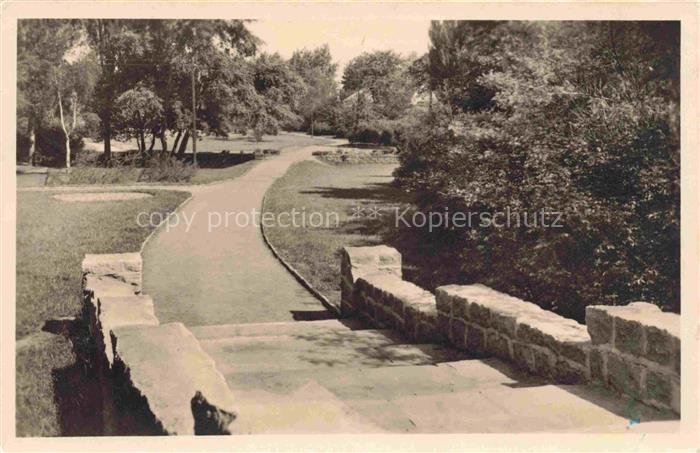 Schoenebeck Elbe Sachsen-Anhalt Gruenanlage Brueckenrampe Elbbruecke Elbe Park W