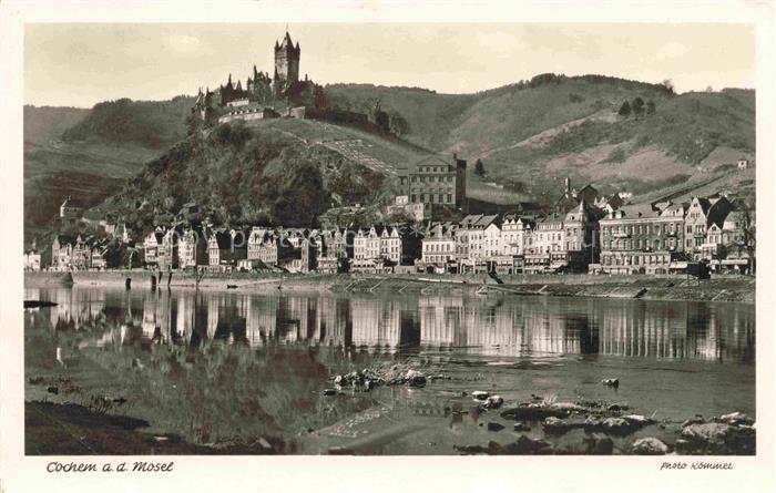 Cochem Kochem Mosel Reichsburg-Cochem Mosel Stadtpanorama Flussufer Weinberge Al
