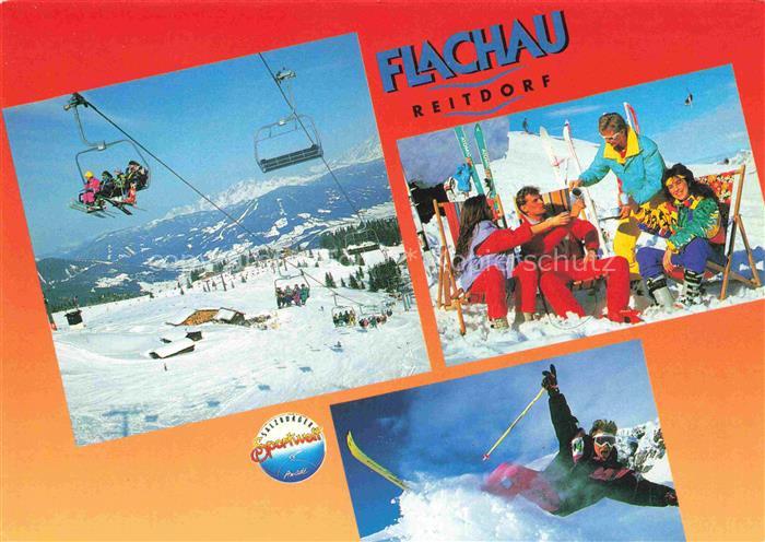 Flachau AT Wintersportzentrum Sessellift Sportwelt-Amadé Skifahrer Winterpanoram