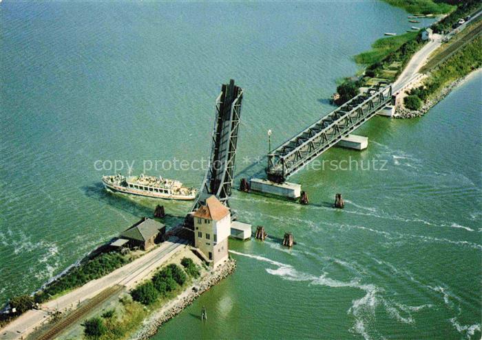 Lindaunis Schlei Lindau Rendsburg-Eckernfoerde Schleswig-Holstein Schlei Klappbr