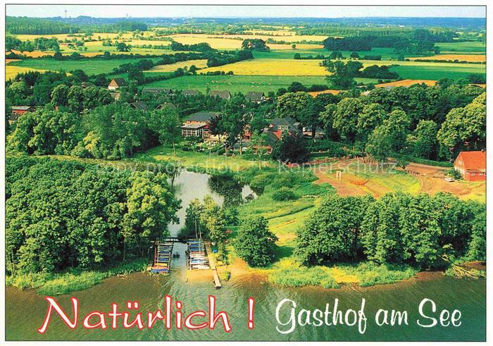 Warder Neumuenster Schleswig-Holstein Gasthof-am-See Kiekin-Hotel See Bootssteg