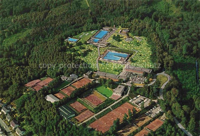 SAARBRueCKEN Saarland Totobad Freibad Schwimmbecken Tennisplaetze Fliegeraufnahm