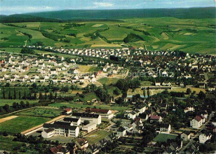 Bebra Hessen Fliegeraufnahme Stadtansicht Felder Huegel Wohnsiedlung Schule