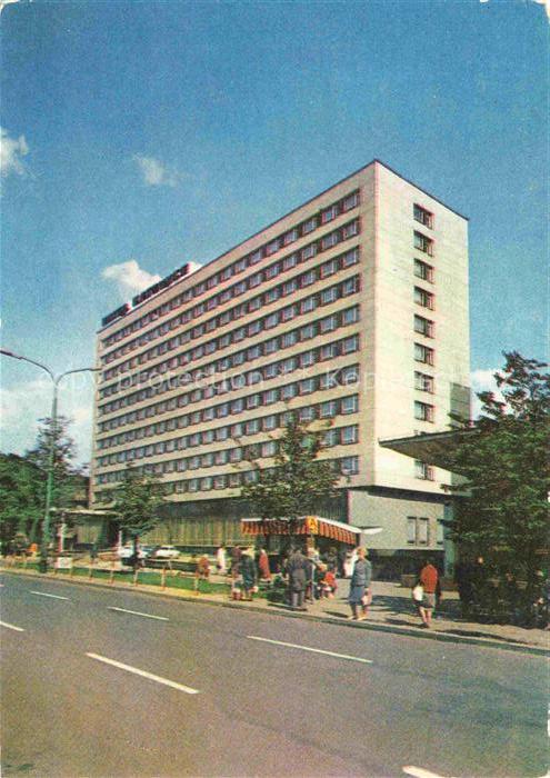 KATOWICE Kattowitz PL Hotel-Katowice Hochhaus Strasse Passanten Modernismus