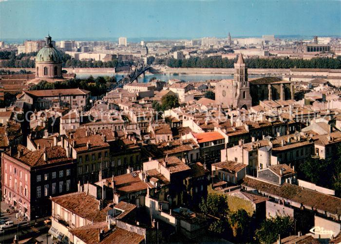 Toulouse 31 Vue generale et les vieux quartiers vers la Garonne depuis St Cyprie