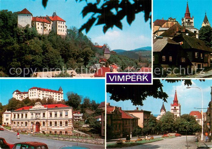 Vimperk Hradu Zamek Lezi na upati boubinskeho masivu v lesnate krajine