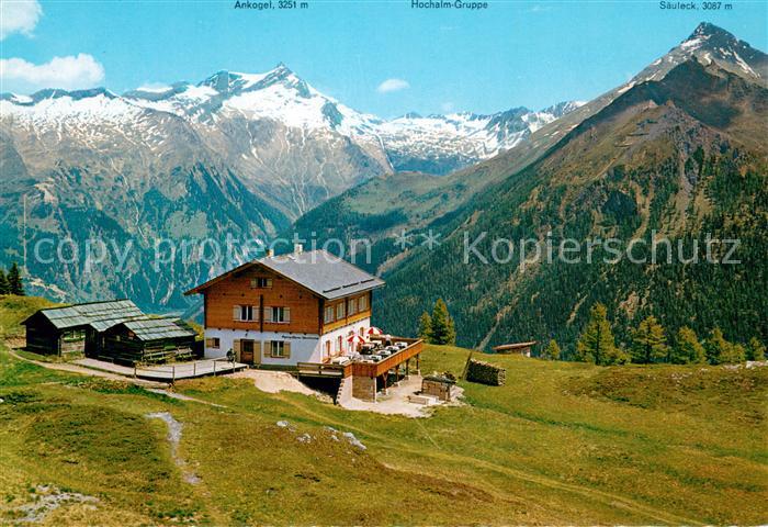 Mallnitz Kaernten Haeusler Alm mit Hohe Tauern