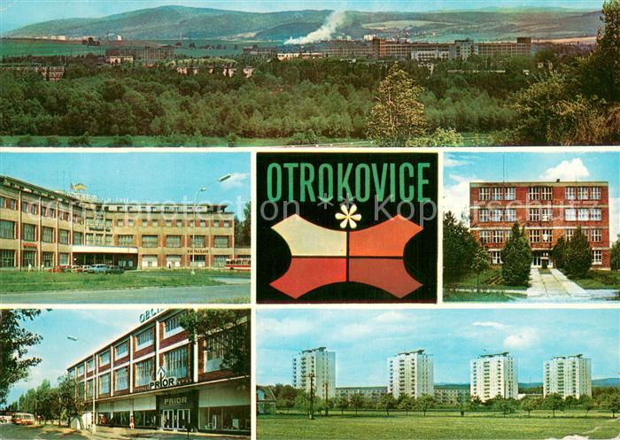 Otrokovice CZ Stadtpanorama Hotel Schule Wohnsiedlung Hochhaeuser