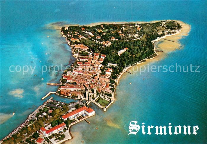 Sirmione Lago di Garda Penisola di Sirmione veduta aerea