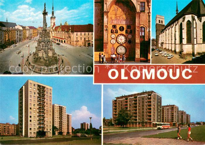 Olomouc Olmuetz CZ Na namestiMiru stoji radnice gotickeho puvodu a monumentalni