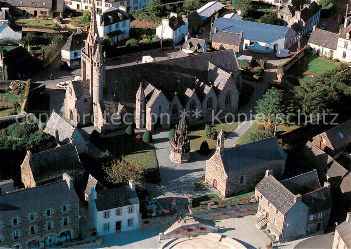 Plougonven Vue aerienne du bourg