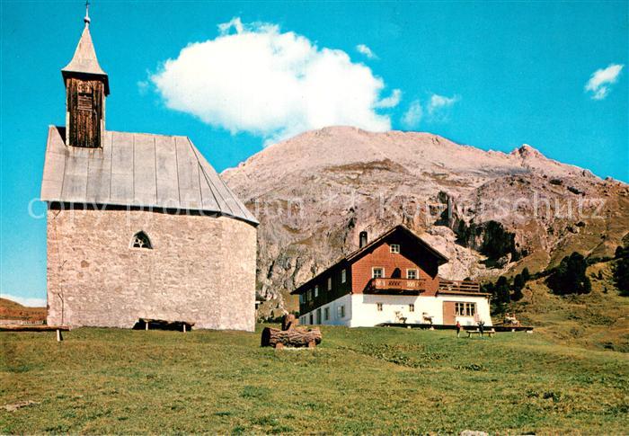 Seiser Alm 1700m Dolomiten Zallinger Huette Kapelle
