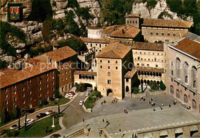 Monistrol de Montserrat Cataluna Plazas del Santuario Klosterplatz