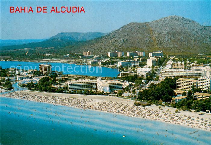 Bahia de Alcudia Kuestenort Ferienanlagen Strand