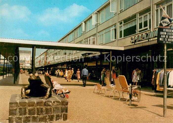 Hendrik-Ido-Ambacht Winkelcenter De Schoof