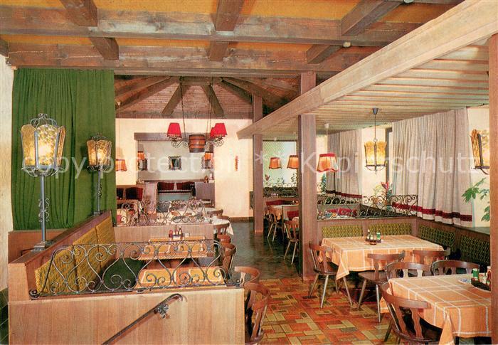 Salzburg  oesterreich Restaurant Mundenhamer Braeu Innenansicht Stube