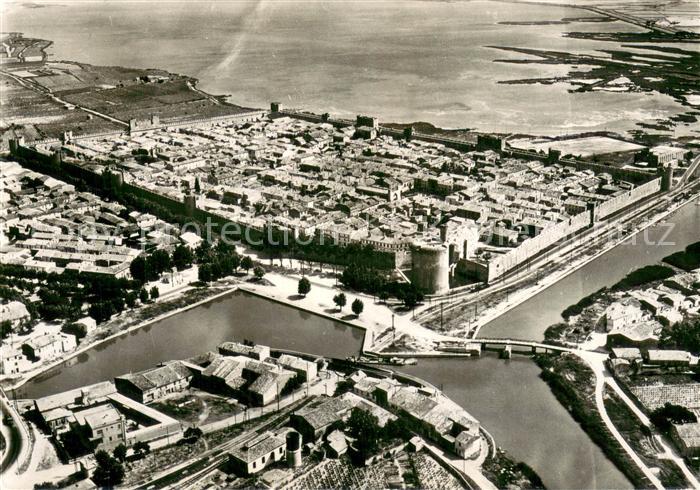 Aigues-Mortes 30 Fliegeraufnahme Teilansicht