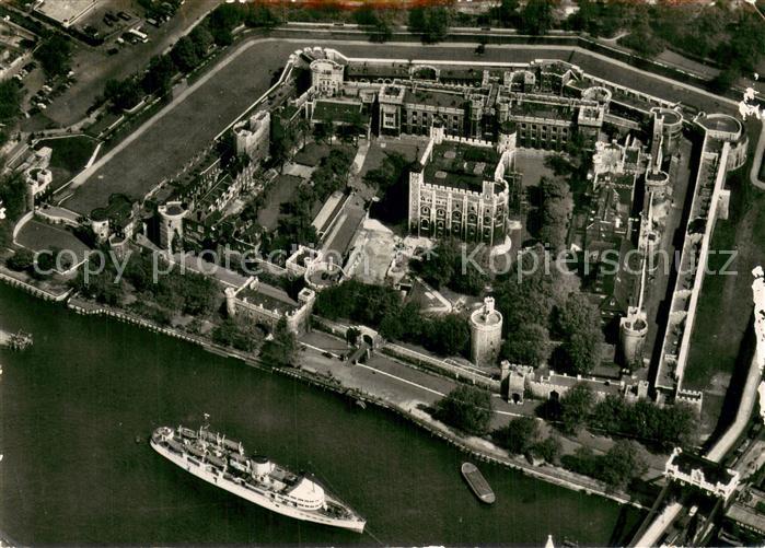 London  UK Fliegeraufnahme Tower of London