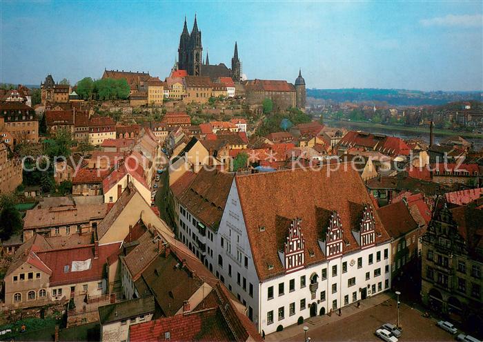 Meissen Elbe Sachsen Blick ueber die Stadt vom Turm der Frauenkirche mit Markt R