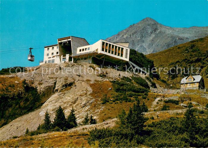Ankogelbahn 1926m Kaernten Mittelstation Hoehenrestaurant mit Hochalmblick