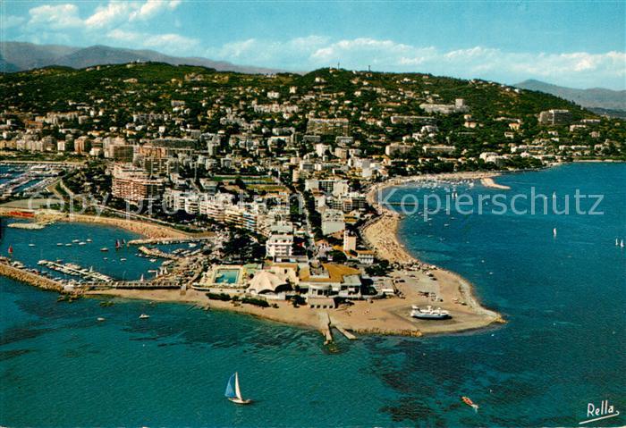 Cannes 06 Au centre le Palm Beach La Croisette Le boul Eugene Gazagnaire et port