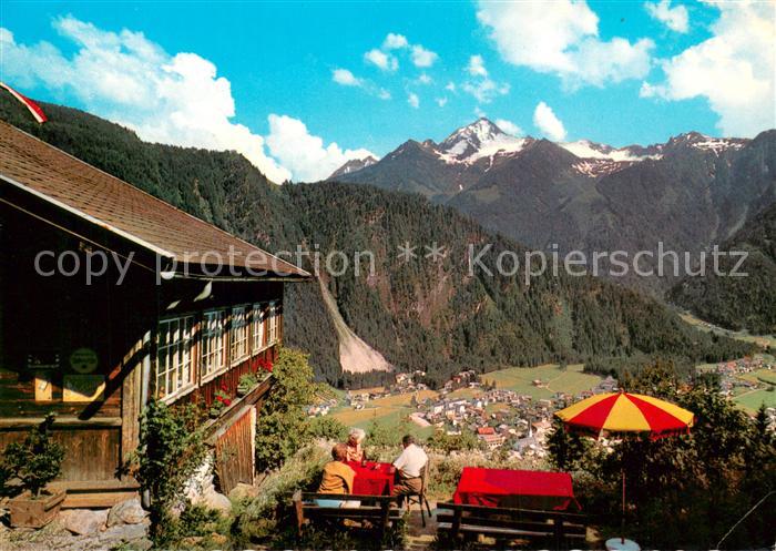 Mayrhofen Zillertal Alpengasthaus Zimmereben Panorama mit Ahornspitze