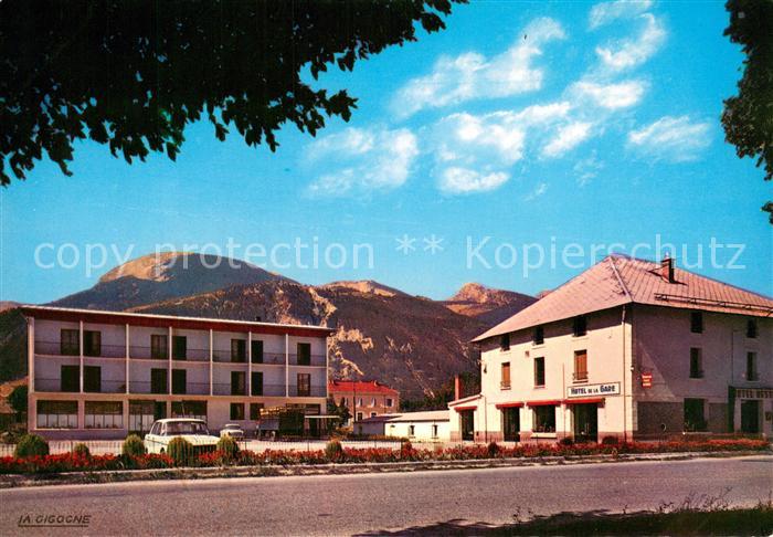 Eygliers 05 Hotel Restaurant Lacour a Montdauphin