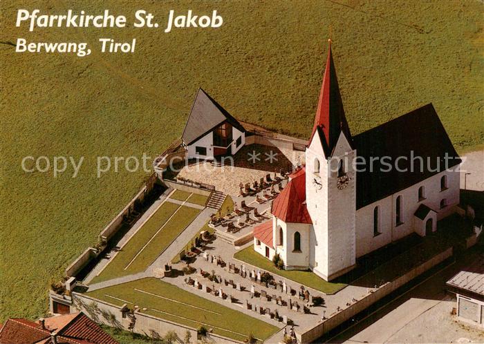 Berwang Tirol Pfarrkirche St Jakob Fliegeraufnahme