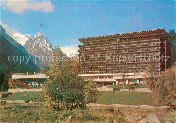 Karatschai Tscherkessien Dombai Jugend Zentrum Hornije Werschini