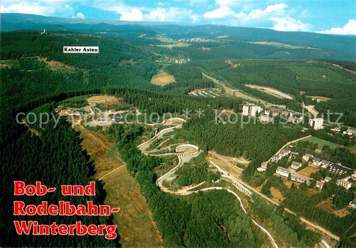Winterberg Hochsauerland Bob und Rodelbahn mit Kahler Asten Fliegeraufnahme