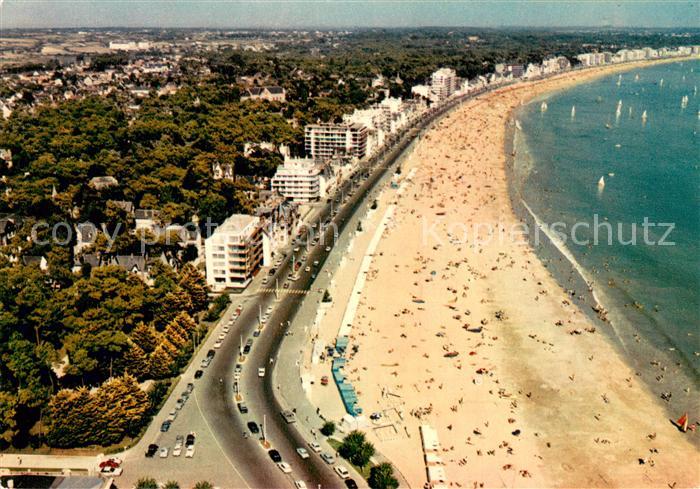 La Baule sur Mer 44 La plage et les hotels Vue aerienne