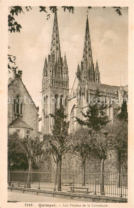 Quimper Les flèches de la Cathedrale