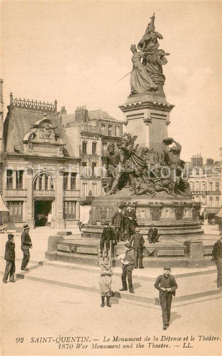 Saint-Quentin 02 Monument de la Défense et le Théâtre