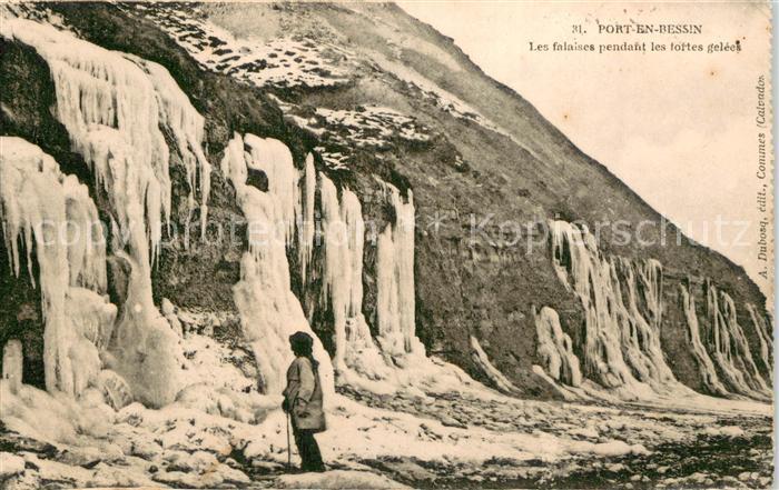 Port-en-Bessin Les falaises pendant les fortes gelées