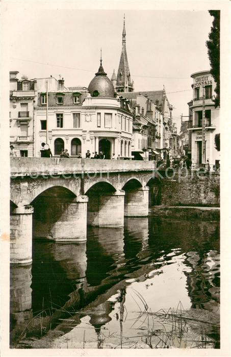 Melun 77 Pont de pierre et Rue Saint Aspais