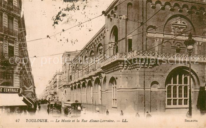Toulouse 31 Le Musee et la Rue Alsace-Lorraine Strassenbahn