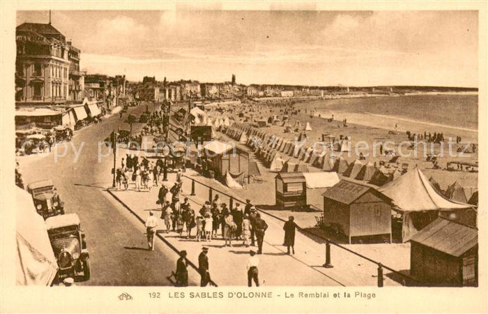 Les Sables-d Olonne 85 Le Remblai et la Plage
