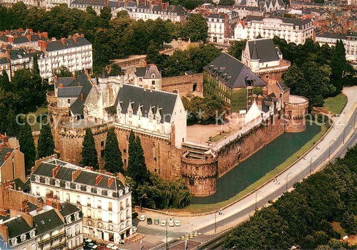 Nantes 44 Fliegeraufnahme Le Chateau des Ducs de Bretagne