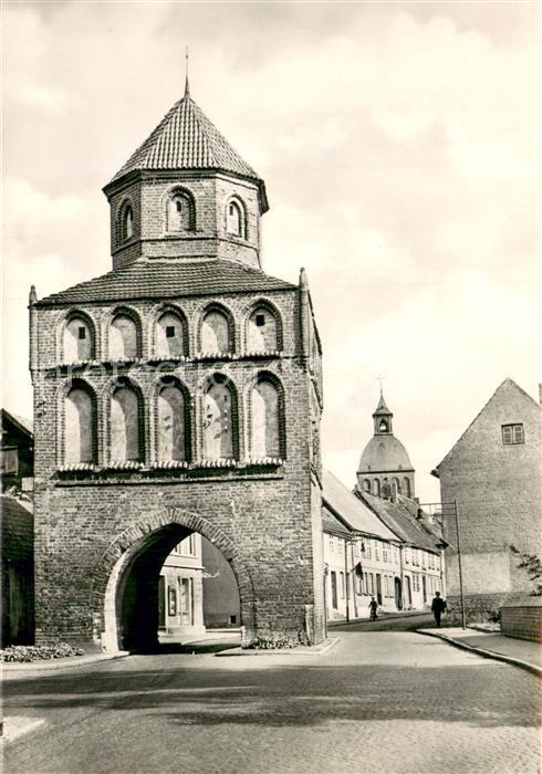 Ribnitz-Damgarten Ostseebad Rostocker Tor und Stadtkirche