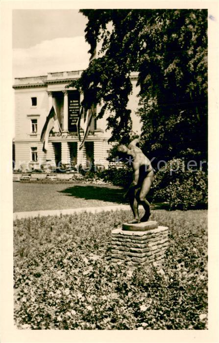 Markkleeberg Landwirtschafts und Gartenbau Ausstellung Park Statue